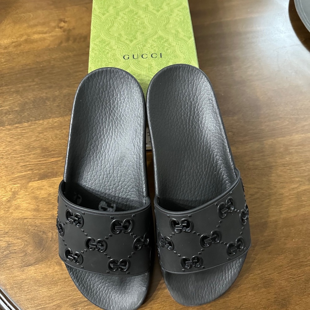 Gucci slides - Picture 4 of 4